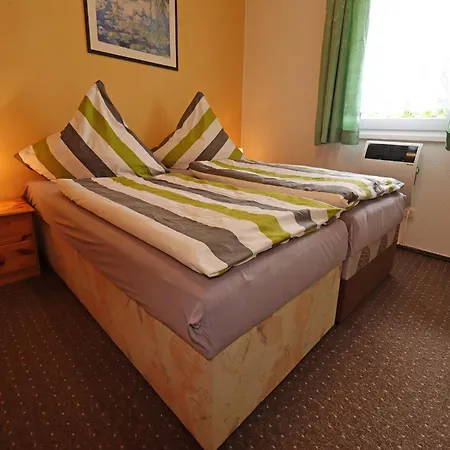Bungalow In Koserow Near Baltic Sea Pier, Cleaning Included Koserow