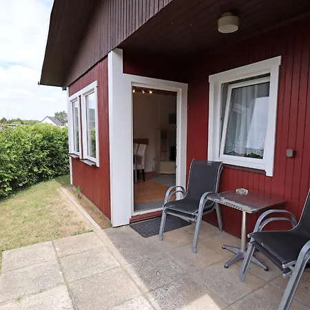 Holiday home Bungalow In Koserow Near Baltic Sea Pier, Cleaning Included *