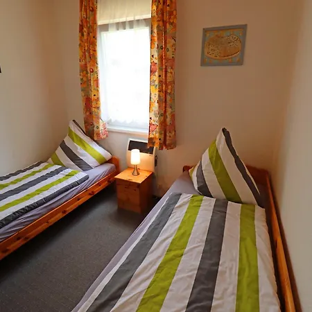Bungalow In Koserow Near Baltic Sea Pier, Cleaning Included Holiday home *