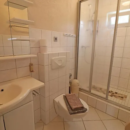 Holiday home Bungalow In Koserow Near Baltic Sea Pier, Cleaning Included *