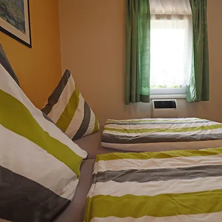 Bungalow In Koserow Near Baltic Sea Pier, Cleaning Included Holiday home *