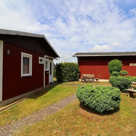 Bungalow In Koserow Near Baltic Sea Pier, Cleaning Included *